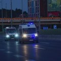 U Beogradu tokom noći tri saobraćajne nezgode, muškarac teže povređen petardom - masovna tuča u Nišu