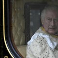 Kralju čarlsu dozlogrdio pedofilski skandal: Proteruje rođenog brata iz kraljevske porodice zbog veza sa predatorom Epstajnom