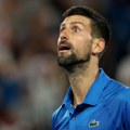 VIDEO Novak se obračunao sa provokatorom: Došao do mreže i onda ućutkao navijača