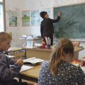 Velika promena u školama u Srbiji: Uvode se posebni udžbenici za osnovce, cena i težina biće strogo ograničeni