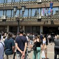 Protest u Vrbasu: Zaposlenima u vrtićima umesto zaostalih zarada pretnje i ucene
