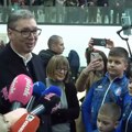Vučić: Penzioneri dobijaju prve uvećane penzije 4. i 5. januara, nastaviće rast i u 2026. godini