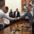 Zašto će i kako Vučićeva lista imati više studenata od studentske?