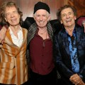 Danas objavljen album grupe "The Rolling Stones": Među 14 pesama obrada hita Ejmi Vajnhaus i omaž Čaku Beriju