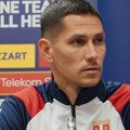 Srpskom reprezentativcu demoliran auto: Saša Lukić bio u inostranstvu kada su mu polupana stakla na skupocenom "bentliju"