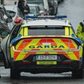 Pet maskiranih tinejdžera poginulo na motoputu u Irskoj - vozili u suprotnom smeru i direktno se sudarili sa drugim vozilom