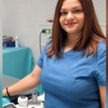 После вишегодишње борбе, Јестира Ајдаревић поново у лесковачкој болници: Стални посао добила на конкурсу