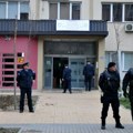 Premijer Kosova: Najmanje 30 teško naoružanih profesionalaca napada kosovsku policiju