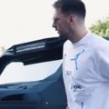 Šta vozi Dončić? Luka u "tenku" od 250.000 dolara, gde god se pojavi, svi ostaju u šoku (VIDEO)