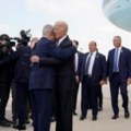 Bajdenov hod po žici - podrška Izraelu dok levica stranke poziva na uzdržanost