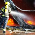 Veliki požar u Albaniji: Sumnja se da je 40 osoba zarobljeno u stanovima