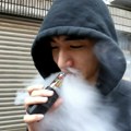Батут: Више од трећине одраслих у Србији пуши, петина ђака пробала електронске цигарете