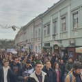 Na sednici Skupštine Vojvodine budžet usvojen bez rasprave: Studenti došli kod Jovine gimnazije da podrže učenike u…