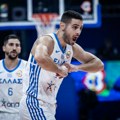 Javili se Olimpijakos, Panatinaikos i legendarni trener zbog penzije Joanisa Papapetrua