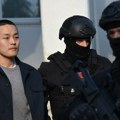 „Sedeli su u crnim, skupim kolima ispred kompleksa“: Do Kvon živeo na Dedinju dok ga je Interpol tražio, sada navodno hoće da…