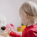 (Foto) ostavila ćerku (4) samu u hotelu i otišla sa nepoznatim muškarcem Nije je bilo danima, a kada su je pronašli počinje…