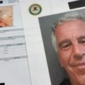 Pronađeni stravični priručnici i šokantni snimci: Jeziv spisak stvari otkrivenih u Epstajnovom tajnom skladištu