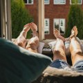 Trik koji rashlađuje spavaću sobu noću za 5 minuta bez klime i ventilatora: Potreban vam je samo peškir