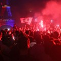Parižani divljali i tokom noći - Ajfel u dimu, 416 uhapšenih FOTO/VIDEO