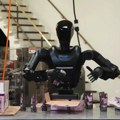 Robot zidar stigao u komšiluk: Ne traži pauzu, slaže cigle i sagradi 10 kvadrata za sat vremena
