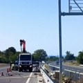 Udes na Moravskom koridoru: Automobil udario u prikolicu kod zone radova FOTO