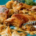 Ne znate šta za ručak? Napravite pileći đuveč s mlincima, gotov za sat vremena i ne traži mnogo truda