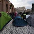 Desetine hiljada ljudi na demonstracijama širom Italije, proglašen generalni štrajk
