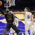 VIDEO Lebron izbacio Durenta i poslao Lejkerse u polufinale NBA kupa: Postao najstariji rekorder od kada se beleži statistika