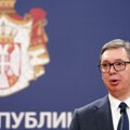 Vučić: Država ulaže podjednako i u Zvezdu i u Partizan!