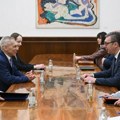 Vučić sa ruskim i britanskim ambasadorom