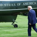 Tramp odao poštu poginulim pripadnicima američkih snaga na Dan sećanja