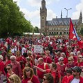 U Holandiji protestovalo oko 100.000 građana protiv vladine politike prema Izraelu