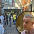Dekan Filozofskog koji se juče zaključao na Fakultetu: Ostajemo ovde do daljeg, ali nije mi cilj da sad ja blokiram zgradu