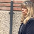 Žena Lauševića stigla na ispraćaj Zdravka Šotre na Novom groblju: Anita jedva hoda, on je sve vreme pridržava