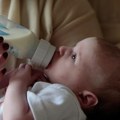 Najpoznatija dohrana za bebe povučena sa tržišta zbog zdravstvene neispravnosti
