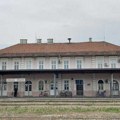 Opet ista priča: Vozovi stali uoči velikog studentskog protesta, pa jutros ponovo krenuli