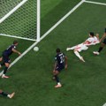 UŽIVO Grupa D: Izjednačenje u Los Anđelesu, Australiji prija 0:0