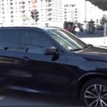 Dva crna džipa ulaze u Palatu pravde: Ovako je sproveden Milan Radoičić VIDEO