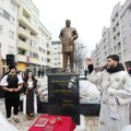 Otkriven spomenik doktoru Miodragu Laziću u Istočnoj Ilidži
