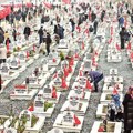 Godišnjica zemljotresa u Turskoj u znaku suza i kritika