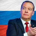Medvedev "pecnuo" zapad: Čestitamo svim neprijateljima Rusije na briljantnoj pobedi Vladimira Putina