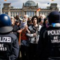 Berlinska policija počela da raščišćava propalestinski kamp ispred parlamenta