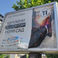 FOTO: Uništen bilbord opozicije u Novom Sadu
