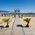 Skuplji giros od ležaljke na plaži! Srbi obožavaju pristupačnija mesta u Grčkoj, ali cene su se i tamo promenile