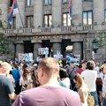 Protest ispred Ustavnog suda u Beogradu: Blokiran deo Bulevara kralja Aleksandra