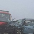 Stravična scena na putu Boljevac-Paraćin! Šestoro povređeno, sudarili se auto i kamion