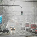 "U noći ka četvrtku očekuje se sneg": Stiglo upozorenje vozačima u Srbiji, obavezno stavite zimske gume