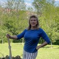 Latila se ašova: Srpska voditeljka pokazala kako sređuje imanje od 10 ari na obodu Beograda: "Koliko je ovo teško" (foto)
