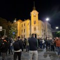 Studenti u Nišu blokirali zgradu Osnovnog suda, osudili su odluku o produženju pritvora novosadskim aktivistima