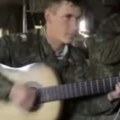 Za telegram "udala sam se"... Jedna od najtužnijih ruskih ratnih pesama će vas "slomiti" (video)